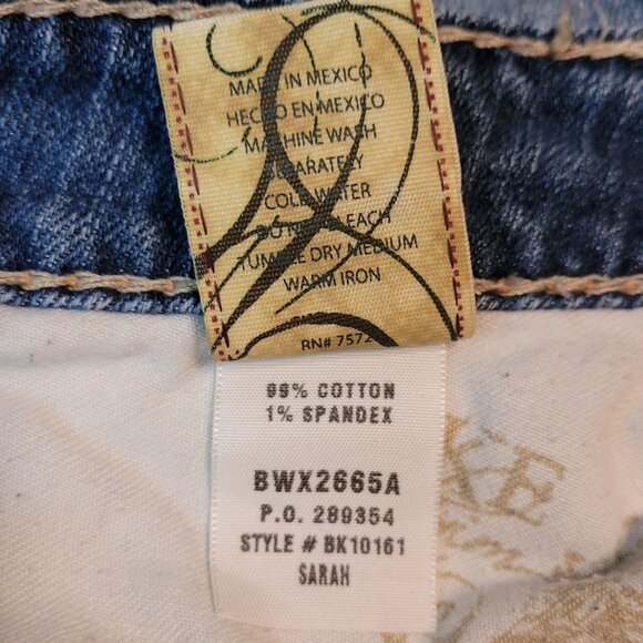 BKE Jeans Size 25 Low Rise Sarah Cropped Medium Light Wash Ripped Stretch - Picture 6 of 12